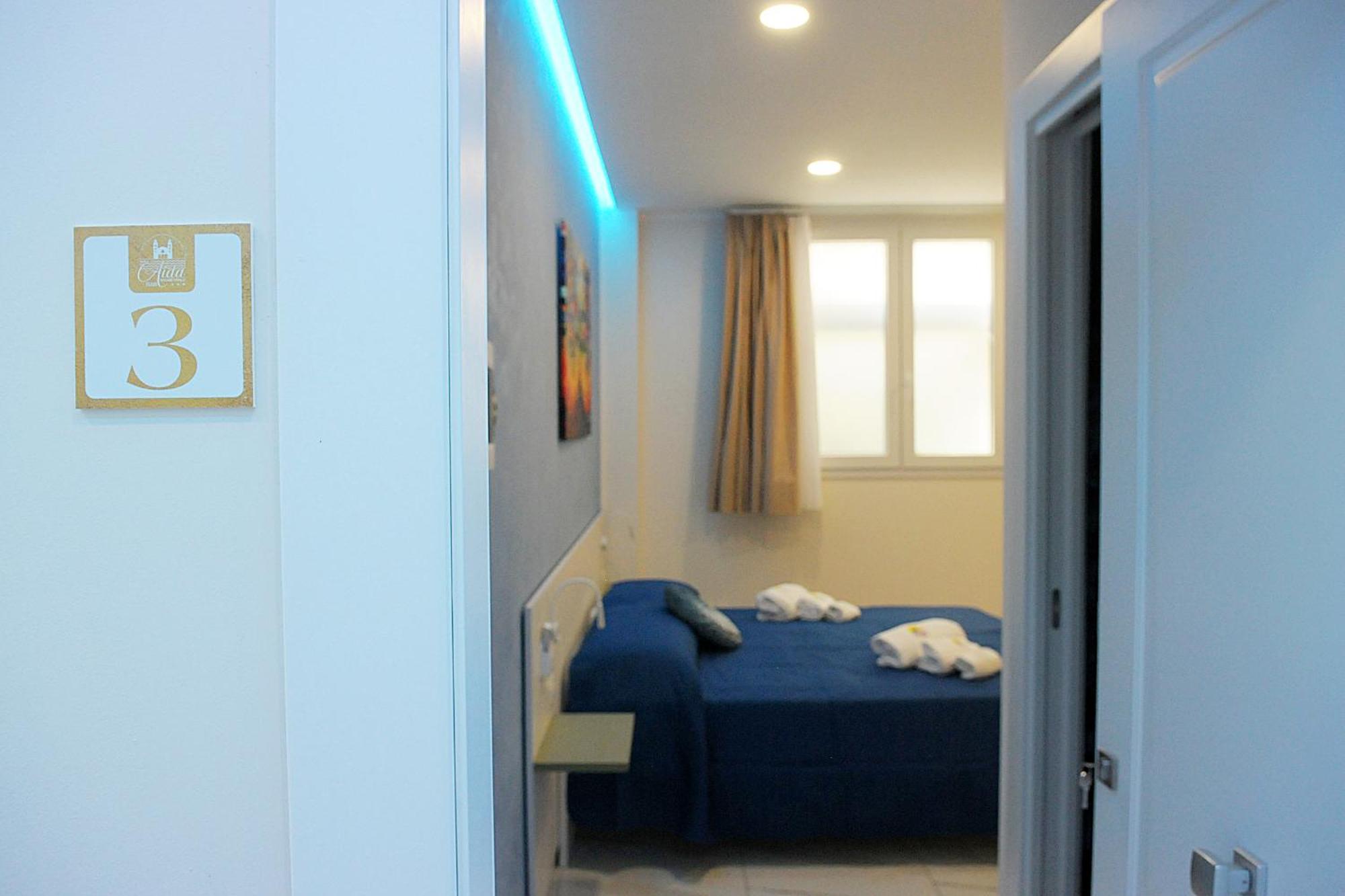 B&B Aida Rooms Cefalu Exterior photo