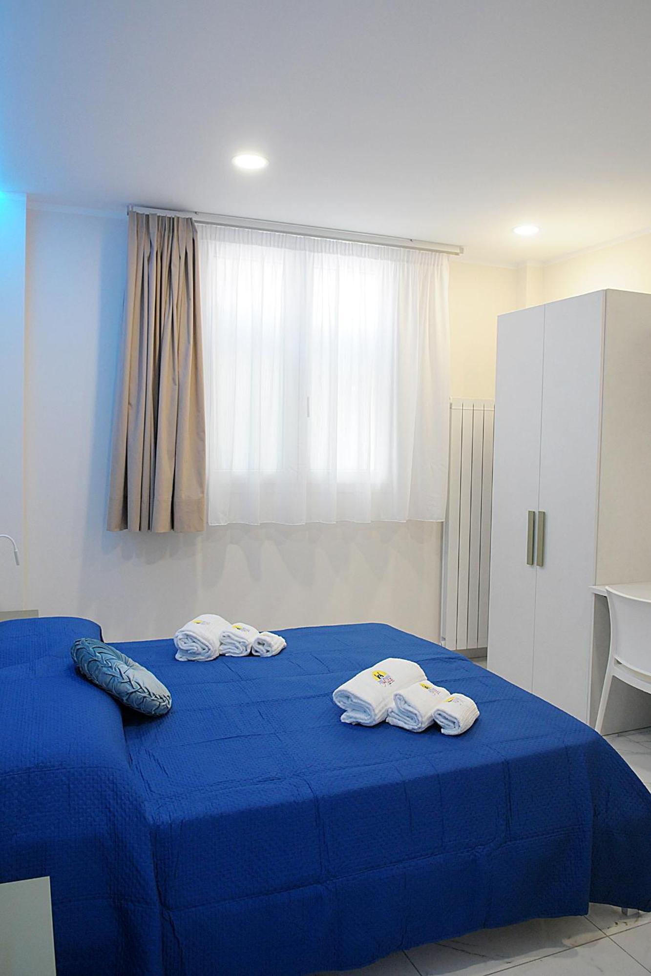 B&B Aida Rooms Cefalu Exterior photo